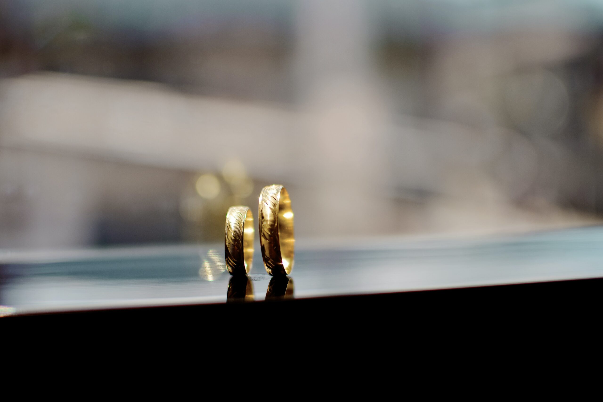 Tips Memilih Cincin Tunangan yang Tepat untuk Pasangan Anda