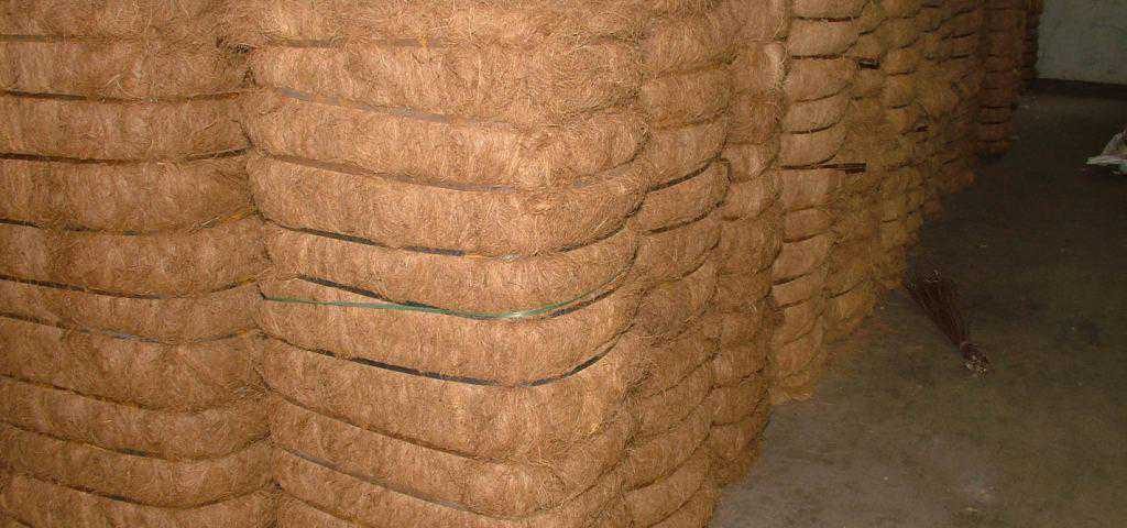 Perbedaan Reklamasi Cocomesh Dan Hydroseeding