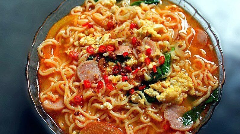 Cara Membuat Indomie Nyemek Pedas