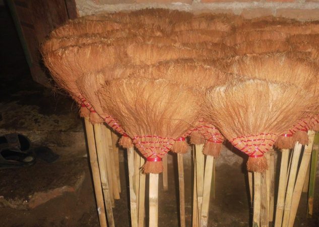 contoh kerajinan dari sabut kelapa