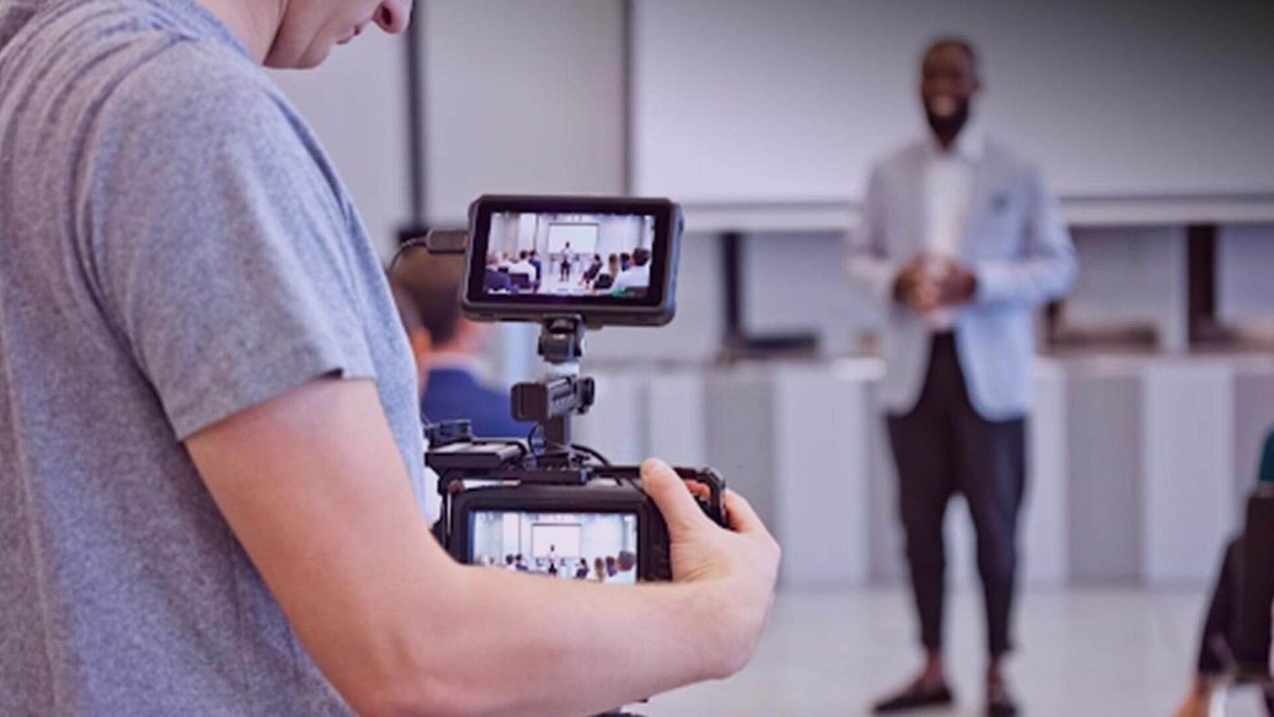 membuat sejarah acara anda dengan dokumentasi